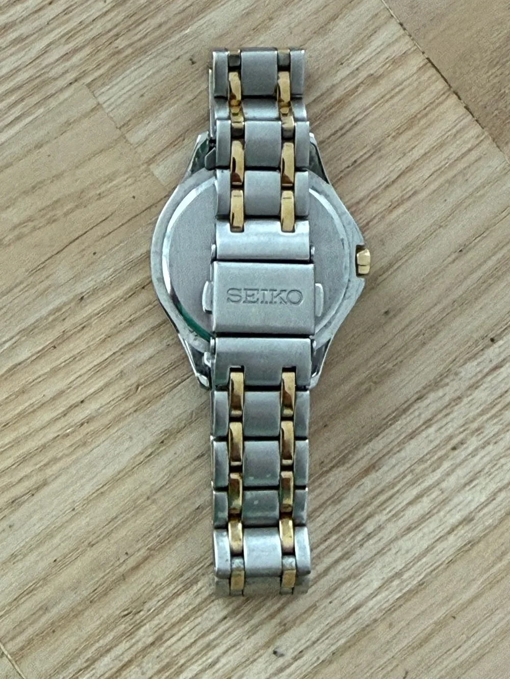 Seiko Solar Ladies Watch Pearl Dial Swarovski Crystals Two-Tone Bracelet Date